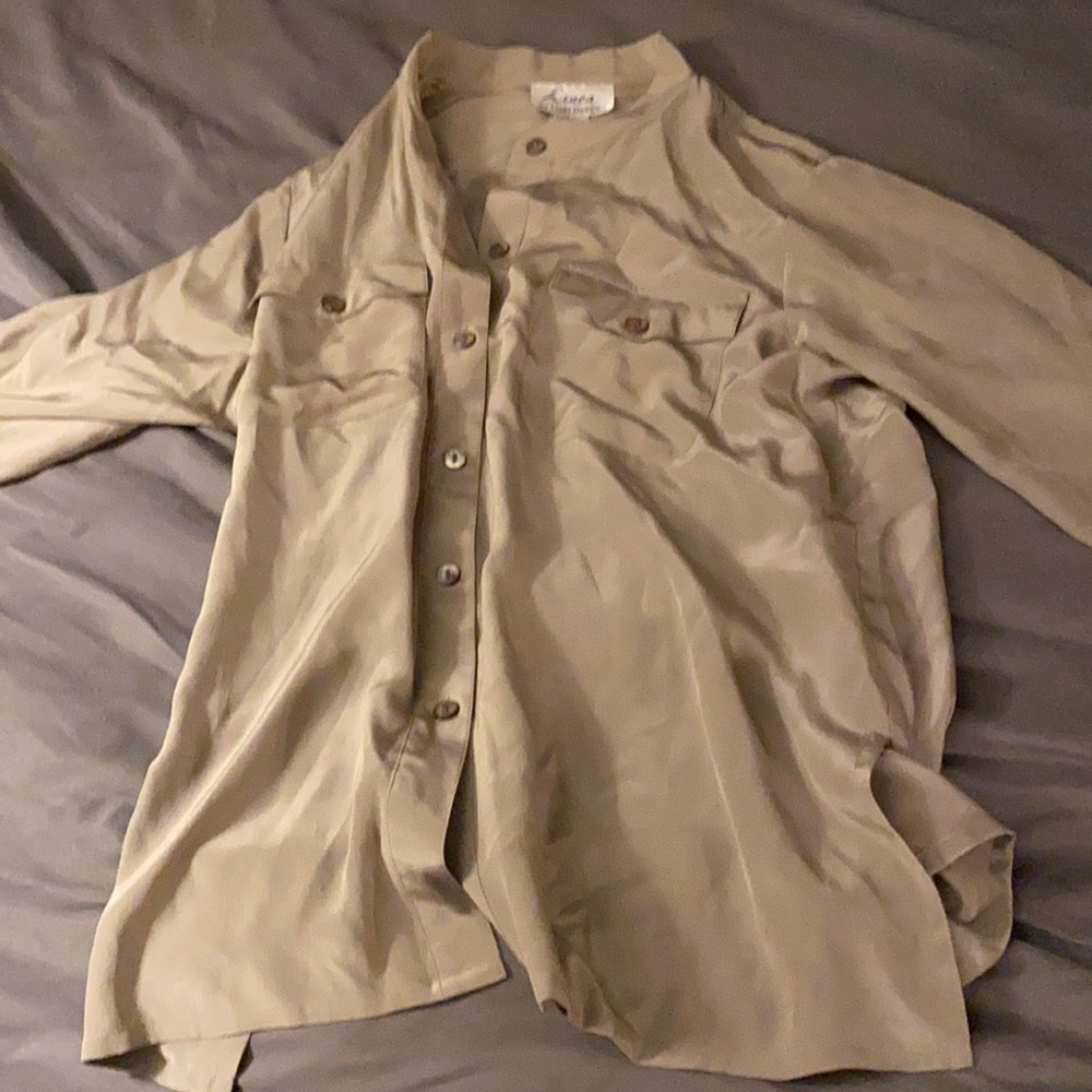 Grayish olive 100% silk blouse